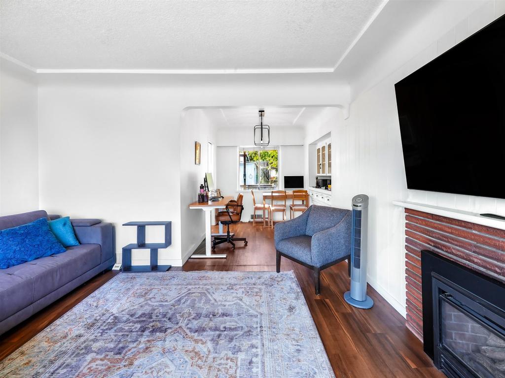 Listing Image for R3090126