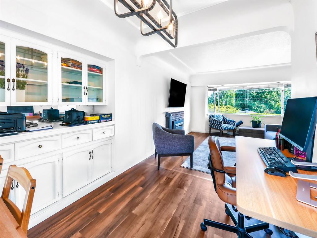 Listing Image for R3090126