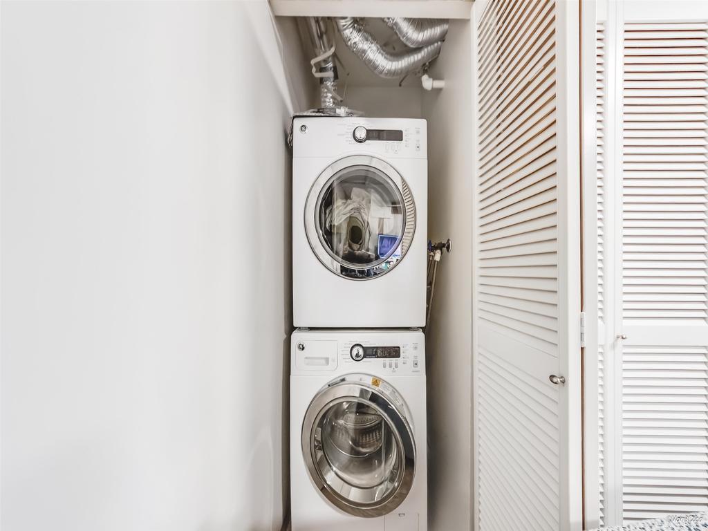 Listing Image for R3090129