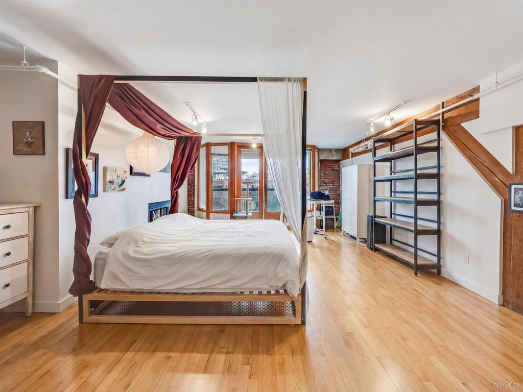 Listing Image for R3090129