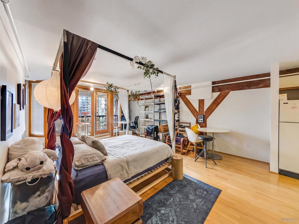 Listing Image for R3090129