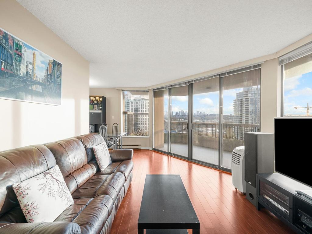 Listing Image for R3090131