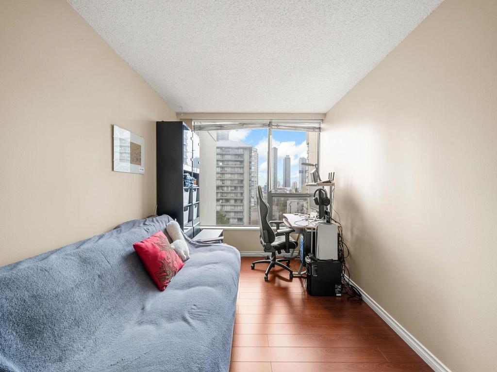 Listing Image for R3090131