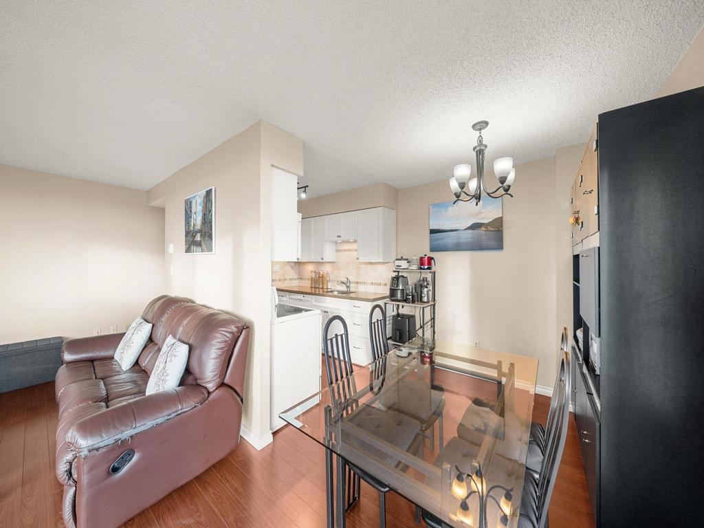 Listing Image for R3090131