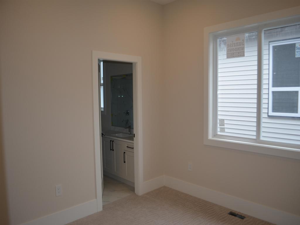 Listing Image for R3090145