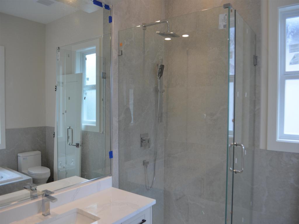 Listing Image for R3090145