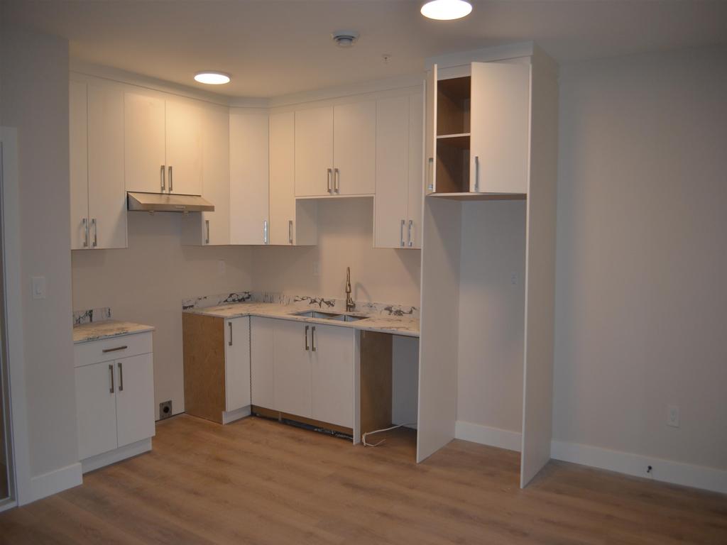 Listing Image for R3090145