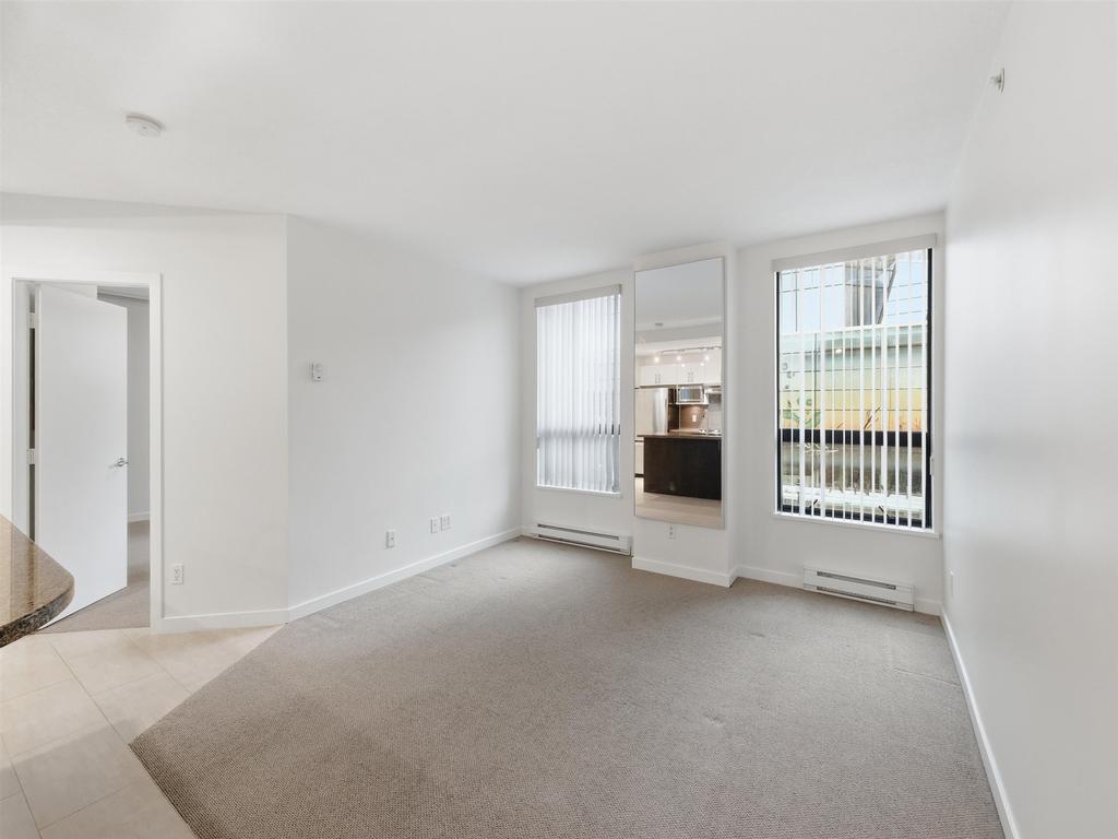 Listing Image for R3090146