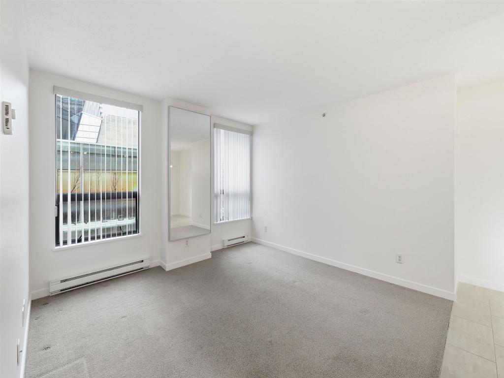 Listing Image for R3090146