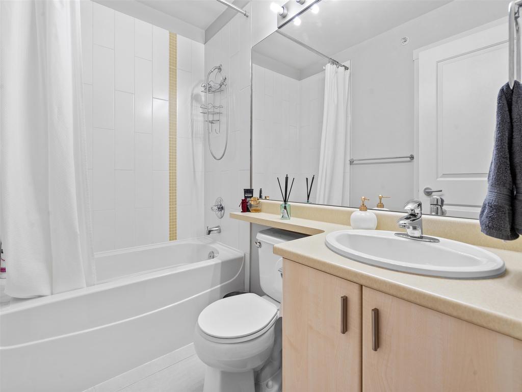 Listing Image for R3090147