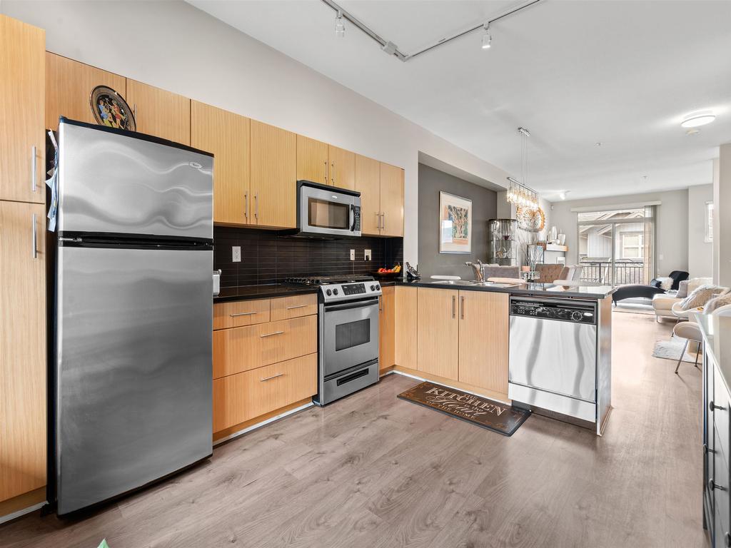 Listing Image for R3090147