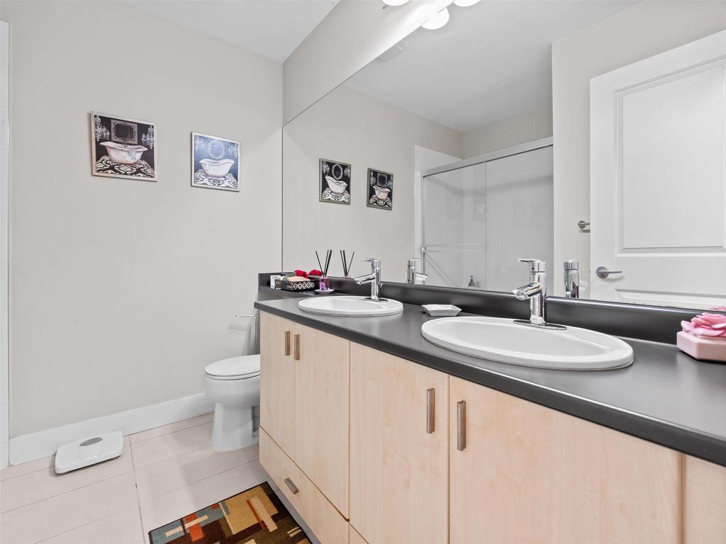 Listing Image for R3090147