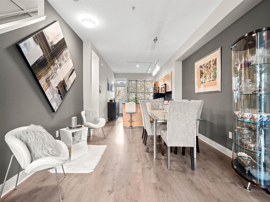 Listing Image for R3090147