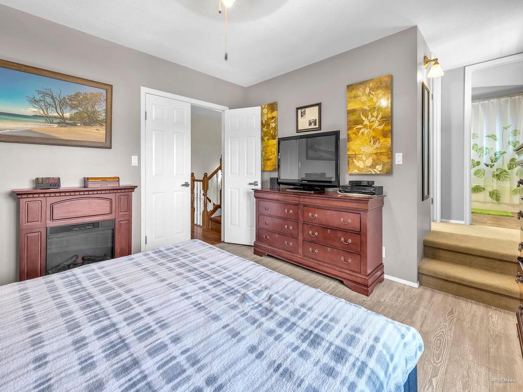 Listing Image for R3090149