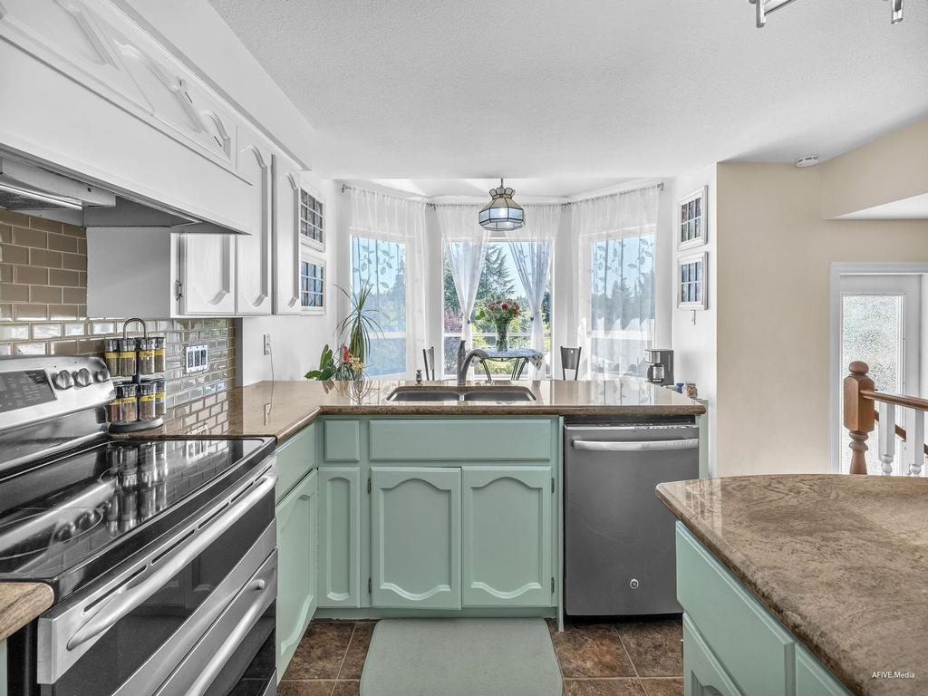 Listing Image for R3090149