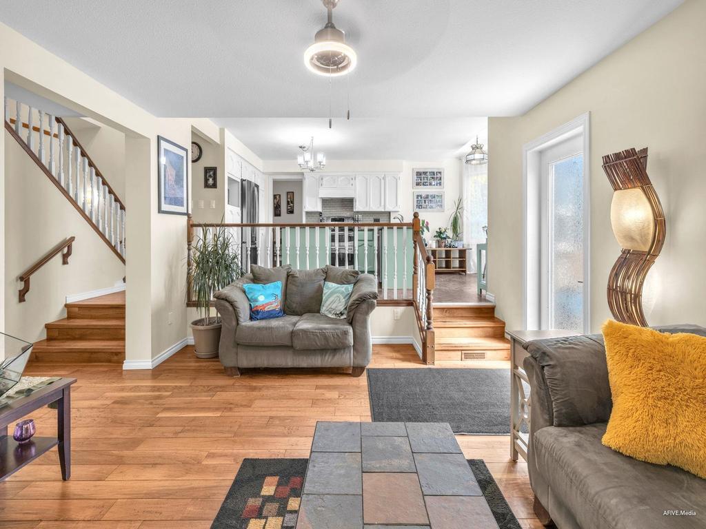 Listing Image for R3090149