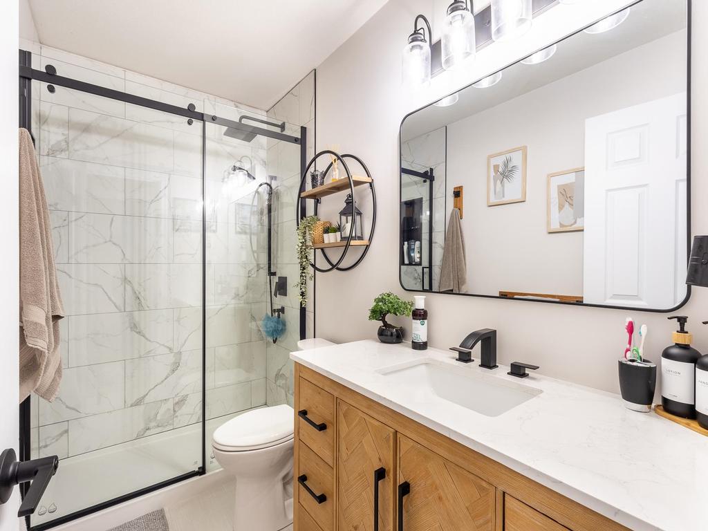 Listing Image for R3090154