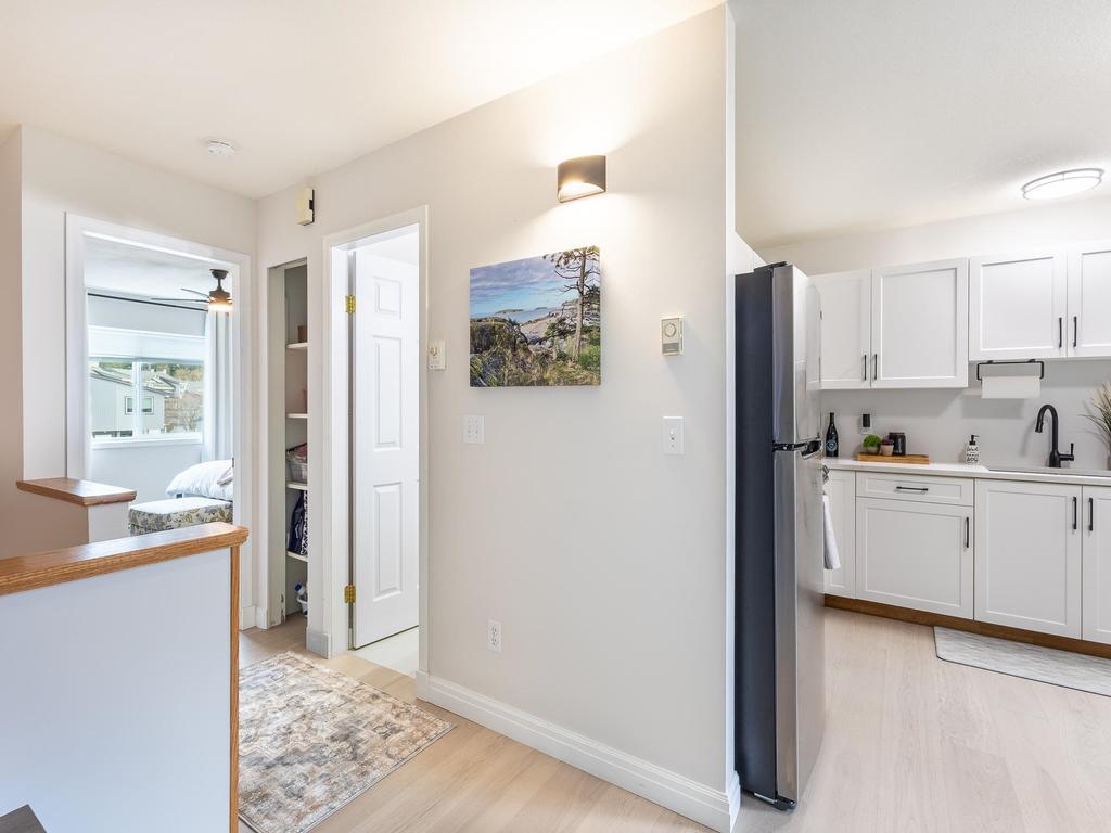 Listing Image for R3090154