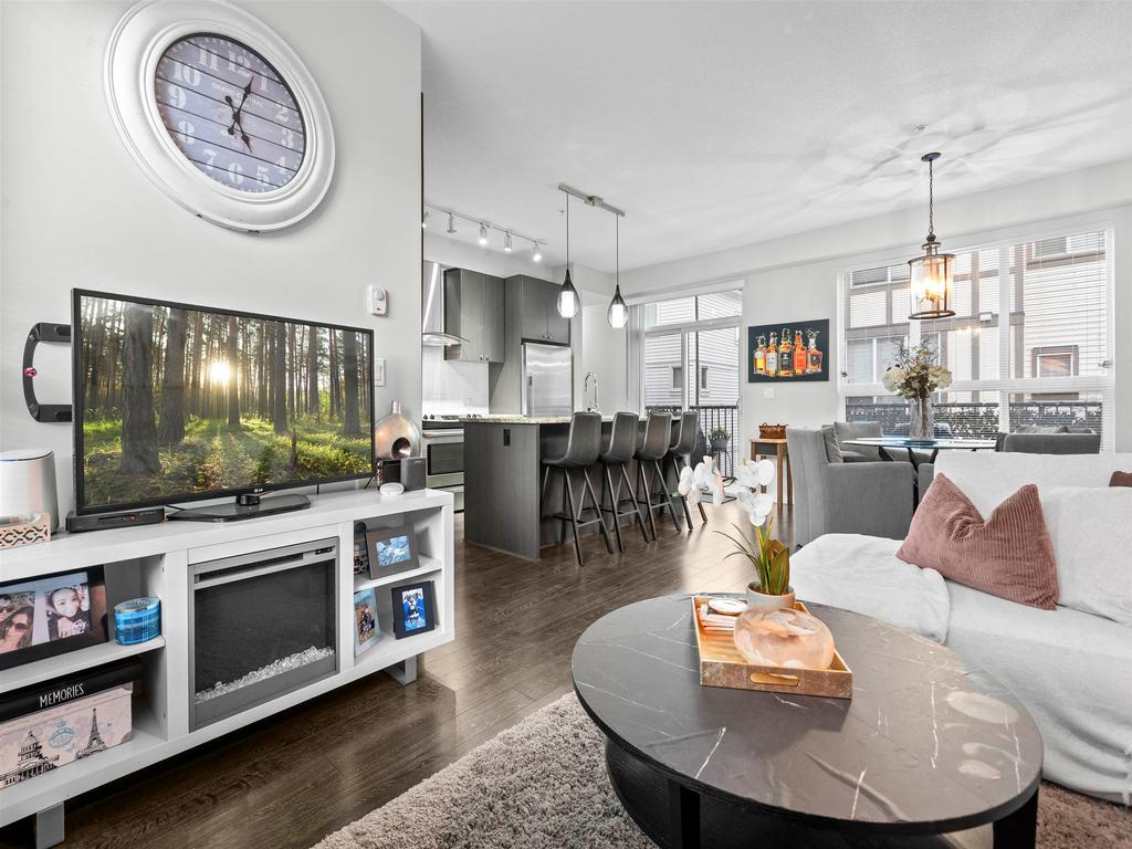 Listing Image for R3090155