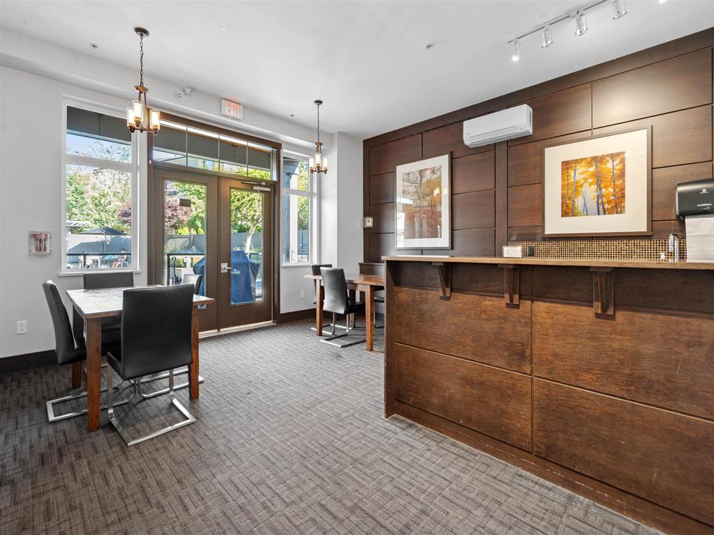 Listing Image for R3090155