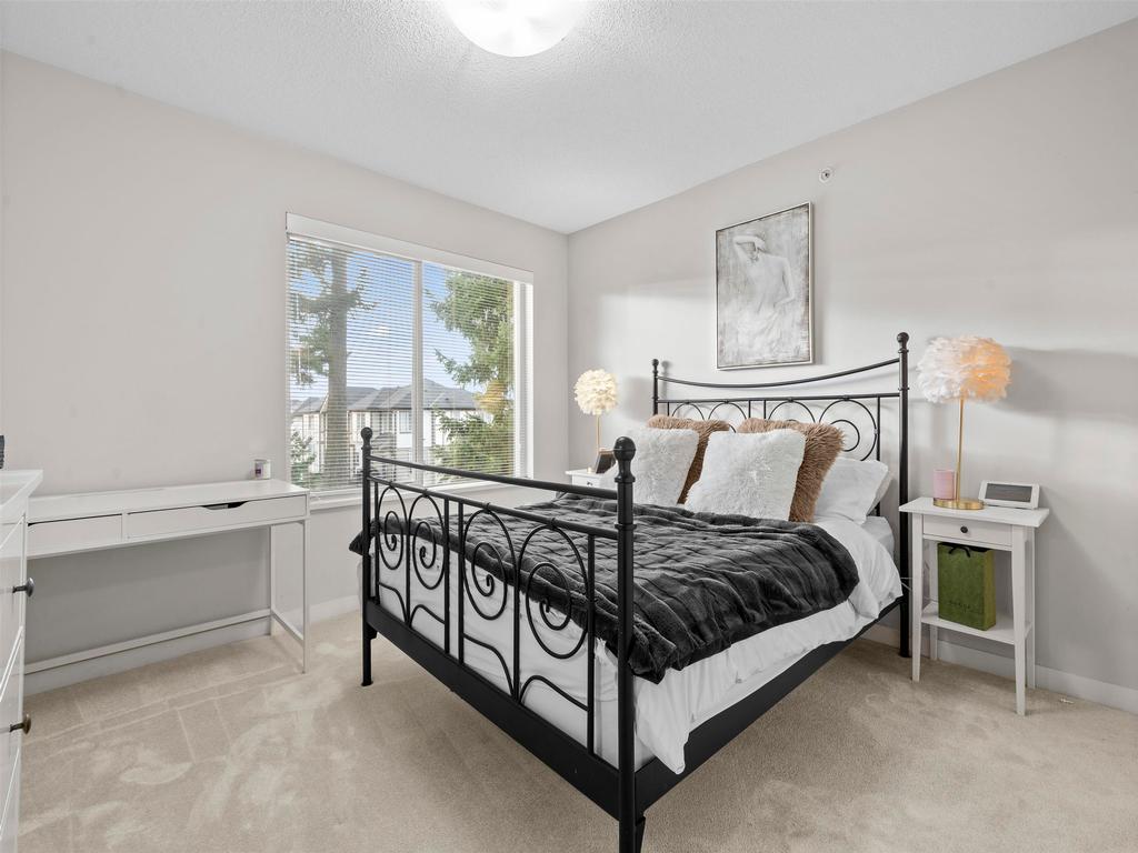 Listing Image for R3090155