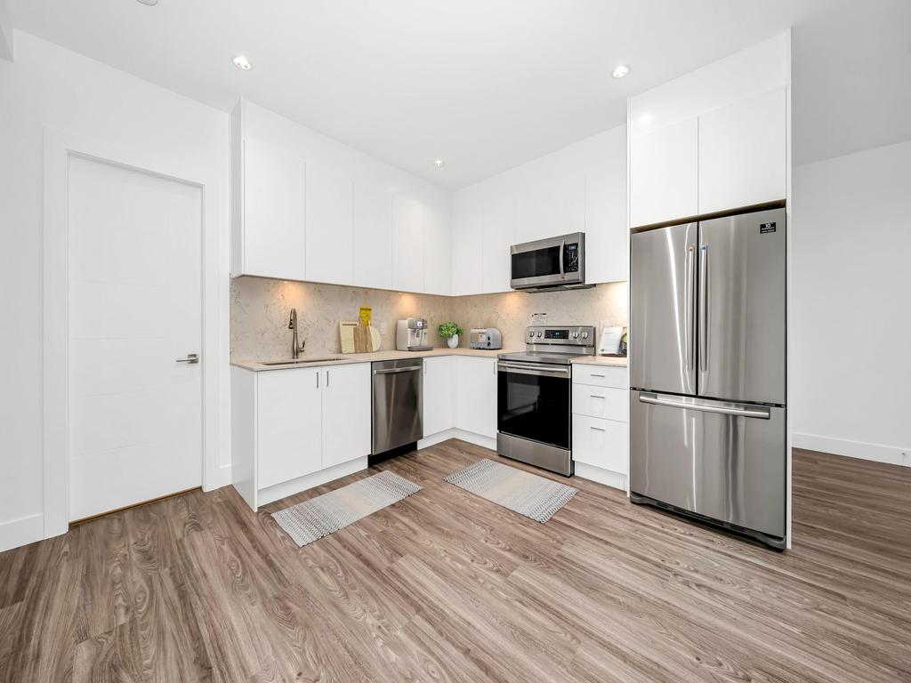 Listing Image for R3090173