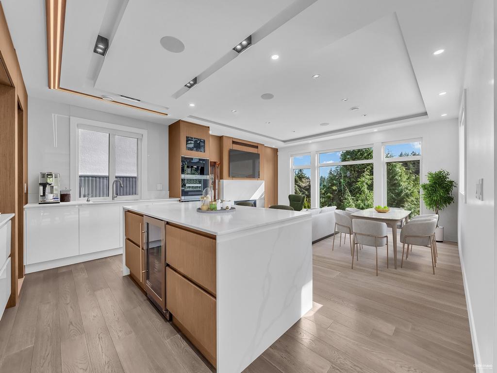 Listing Image for R3090173