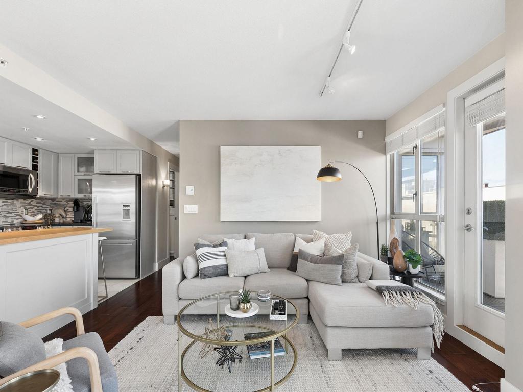 Listing Image for R3090183