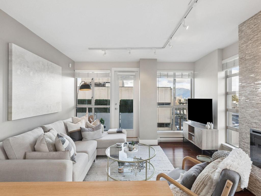 Listing Image for R3090183