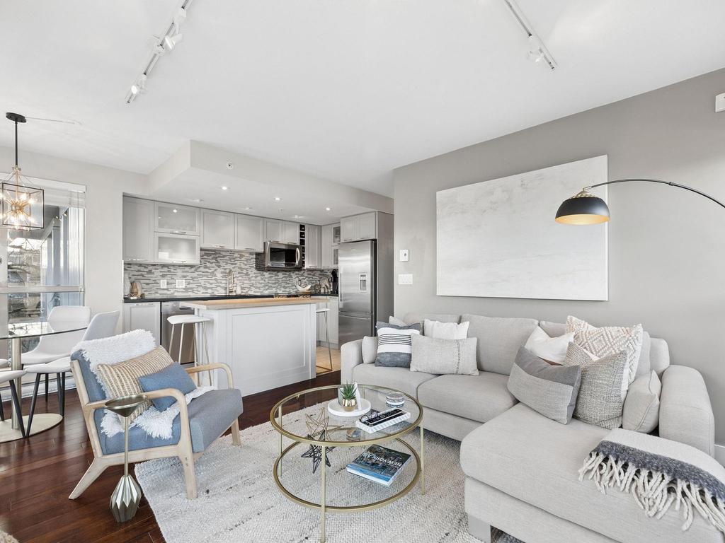 Listing Image for R3090183