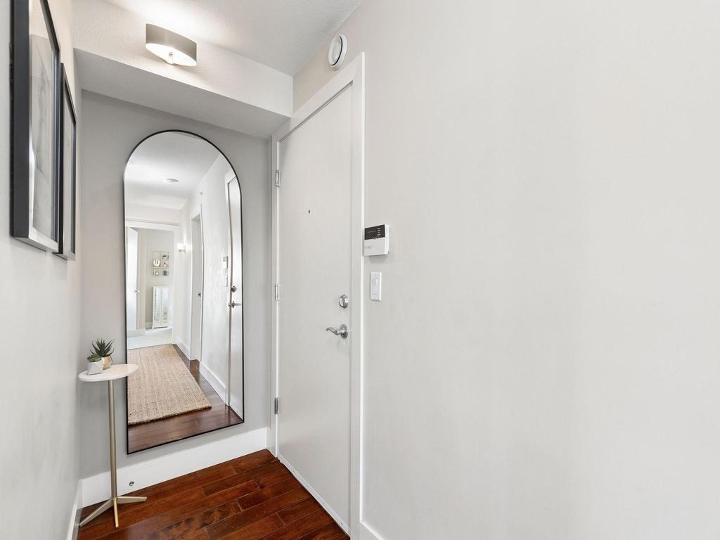 Listing Image for R3090183