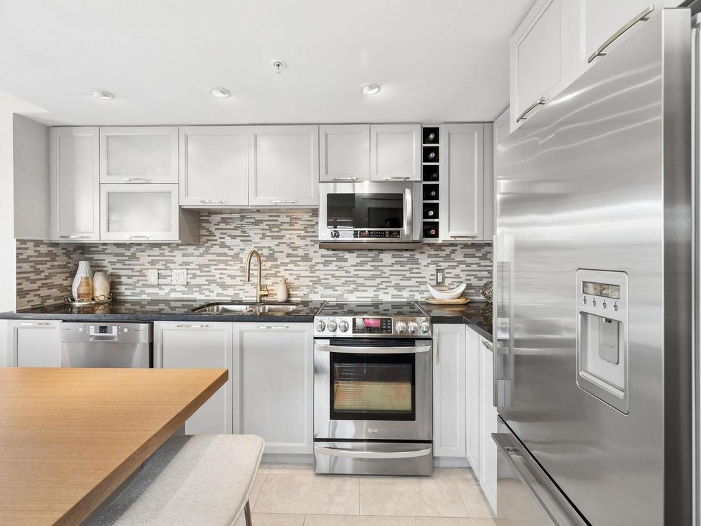 Listing Image for R3090183