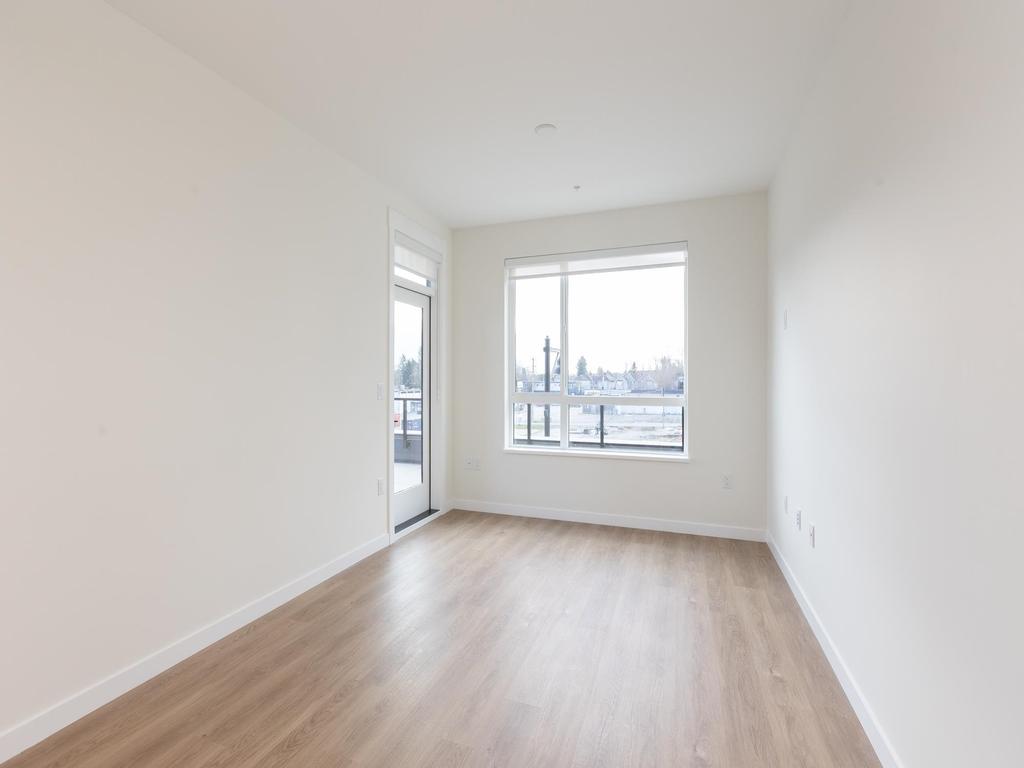 Listing Image for R3090185