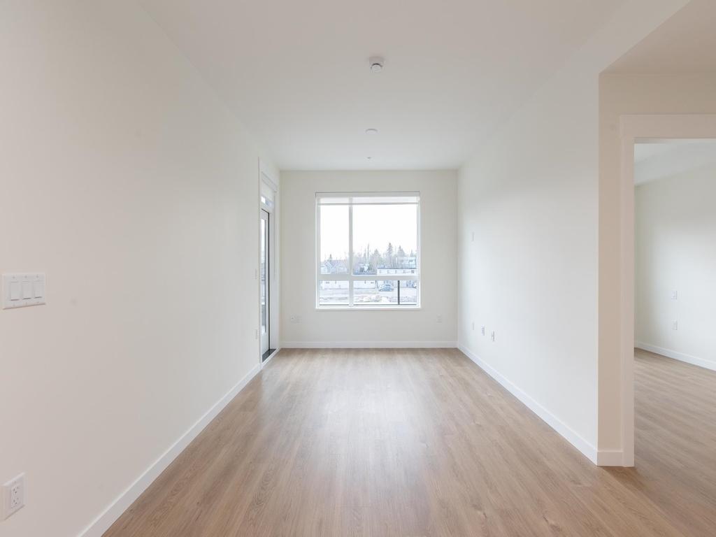 Listing Image for R3090185