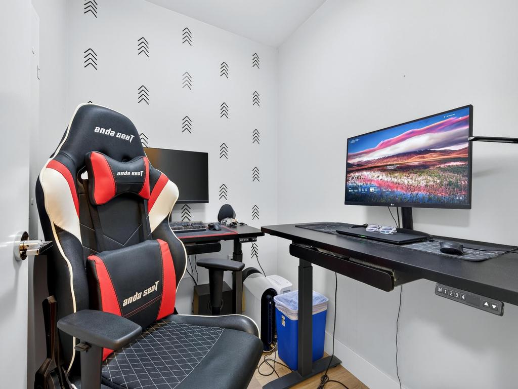 Listing Image for R3090189