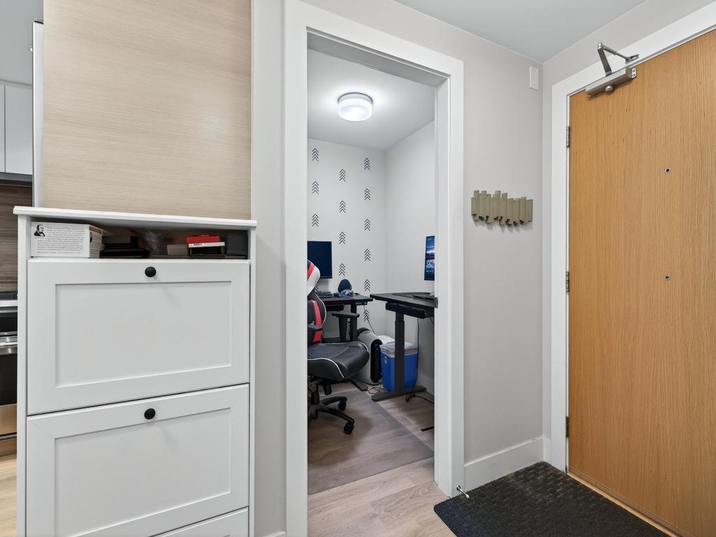 Listing Image for R3090189