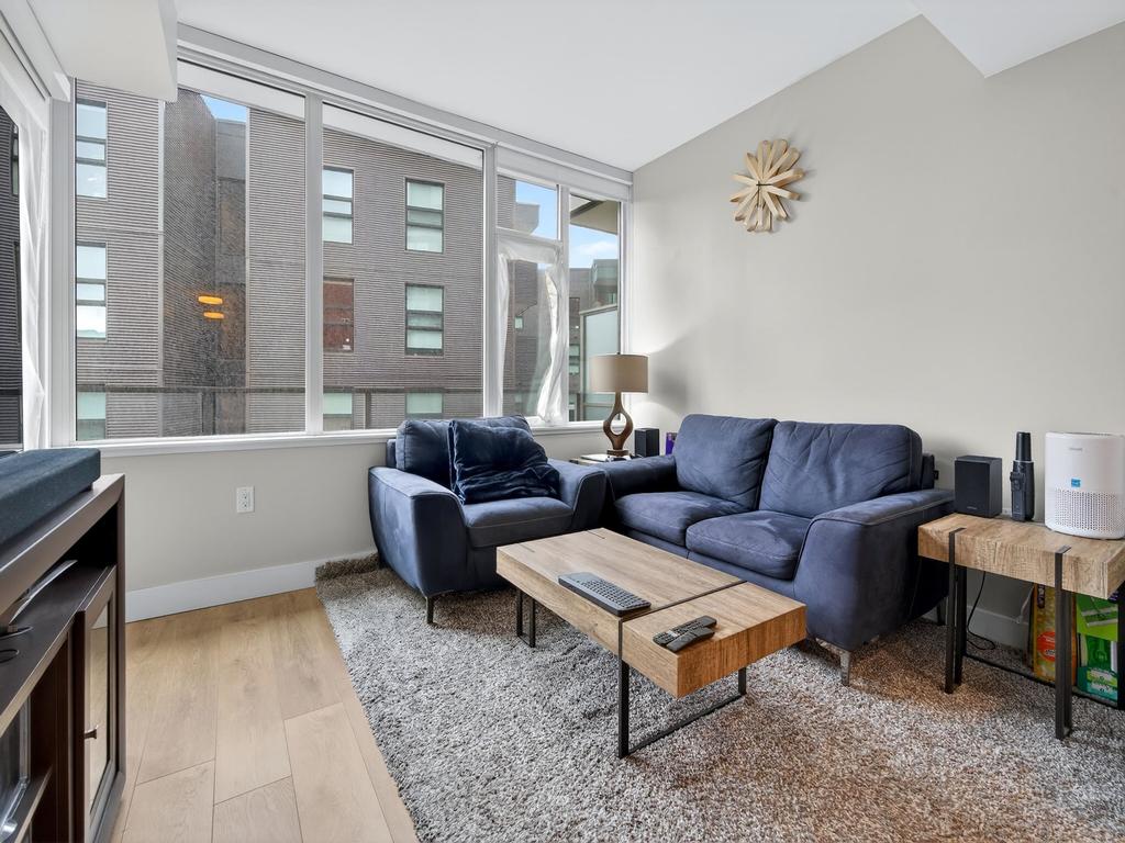 Listing Image for R3090189