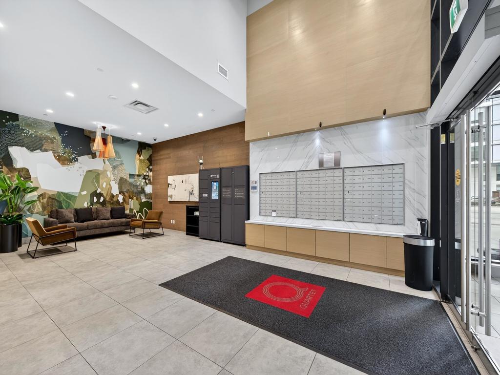 Listing Image for R3090189