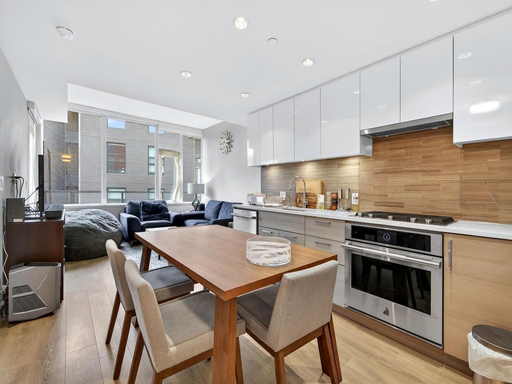 Listing Image for R3090189