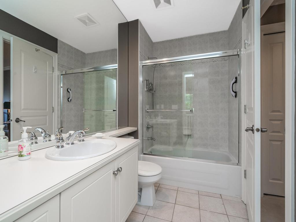 Listing Image for R3090196