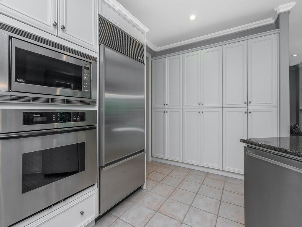 Listing Image for R3090196