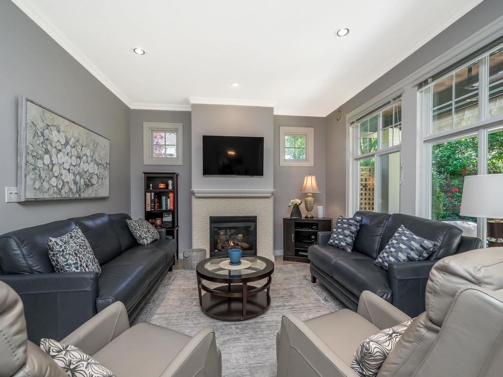 Listing Image for R3090196