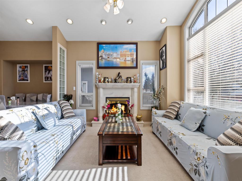 Listing Image for R3090200