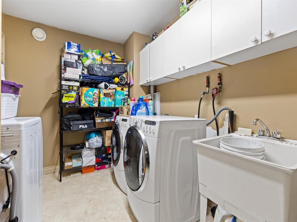 Listing Image for R3090200