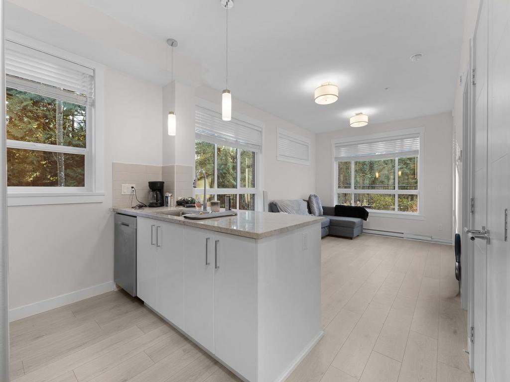 Listing Image for R3090203