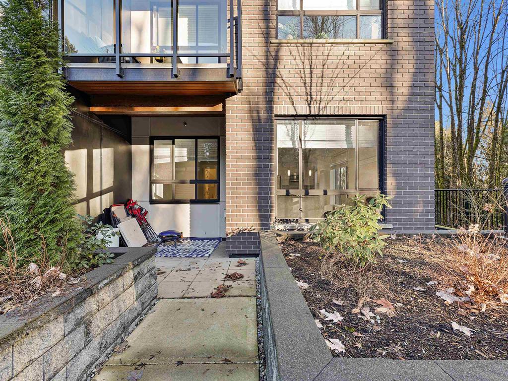 Listing Image for R3090203