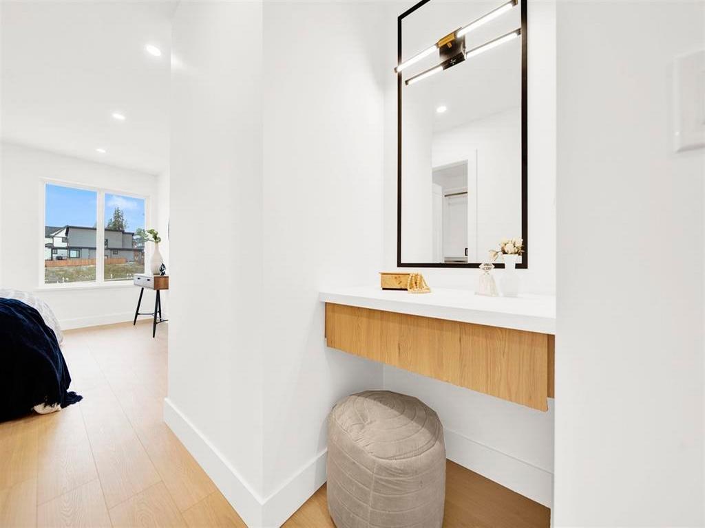 Listing Image for R3090205