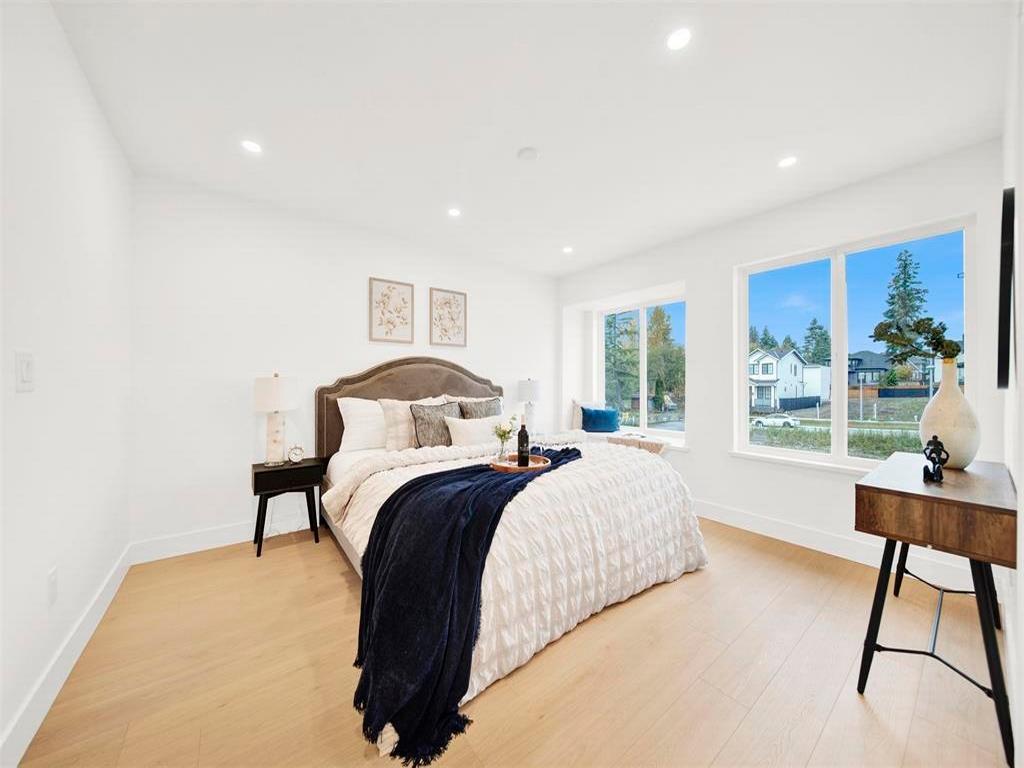 Listing Image for R3090205