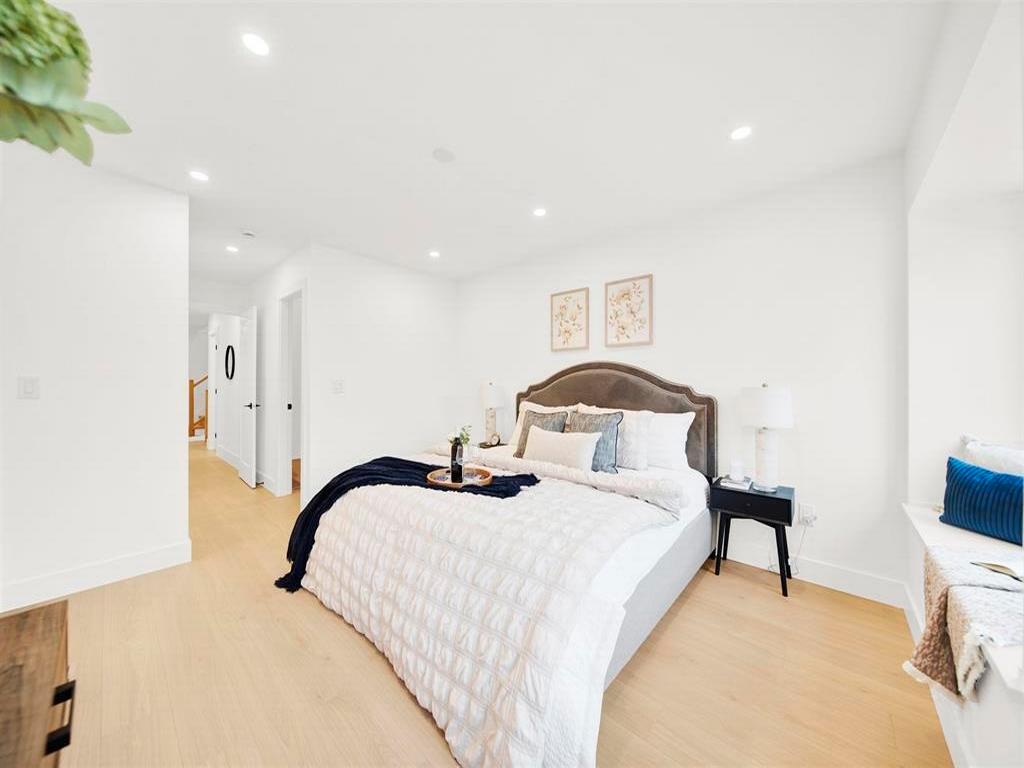 Listing Image for R3090205