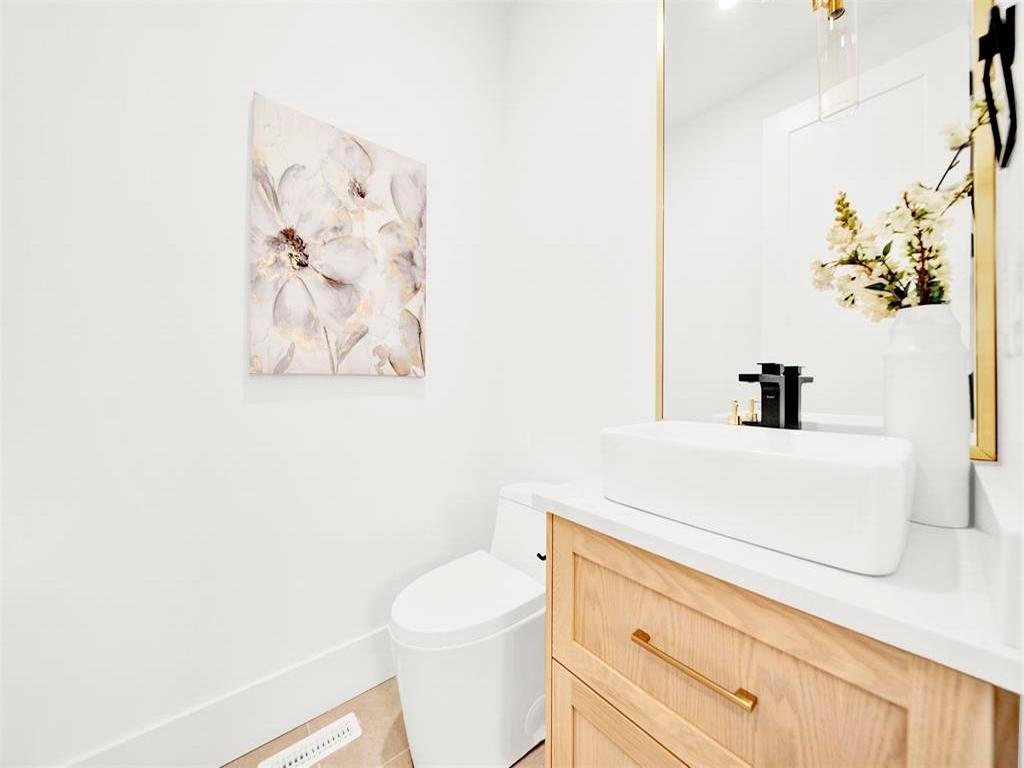 Listing Image for R3090205